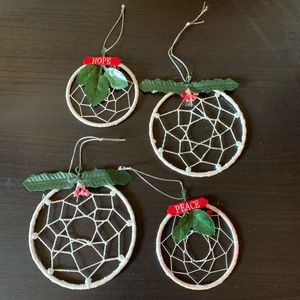 Peace & hope Christmas dream catcher ornament set